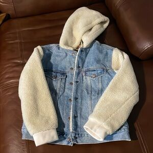 Levi's Blue and Cream Jean Jacket with Sherpa Lining